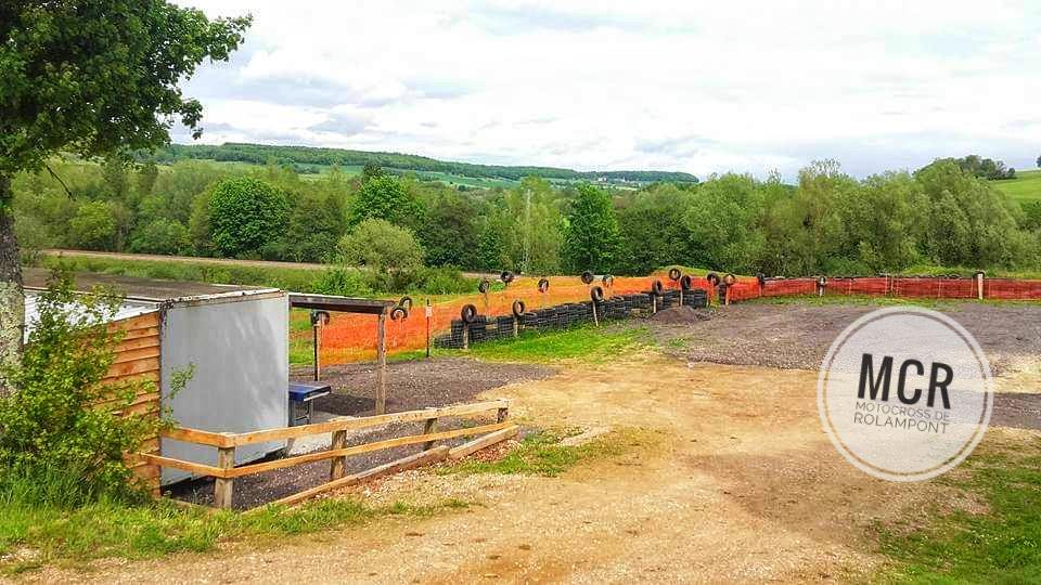 Terrain de motocross à Rolampont — photo 1