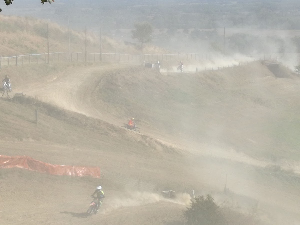 Terrain de motocross à Mirepoix-Sur-Tarn — photo 3