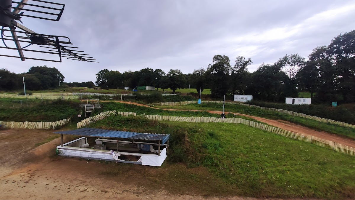Terrain de motocross à Saint-Nolff — photo 4