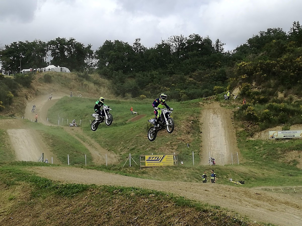 Terrain de motocross à Bruguières