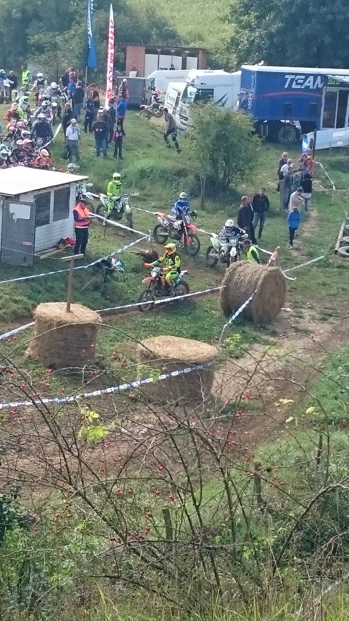 Terrain de motocross à Erize la Petite — photo 3