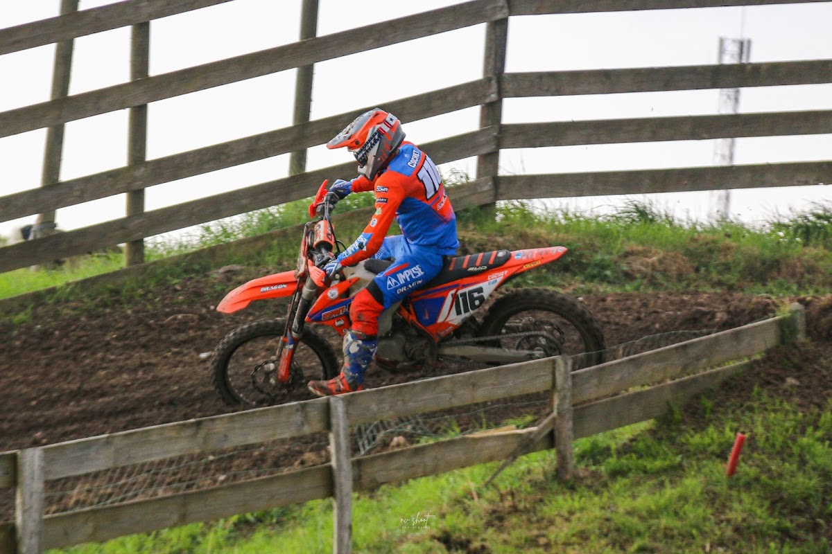 Terrain de motocross à Nouan-le-Fuzelier — photo 3