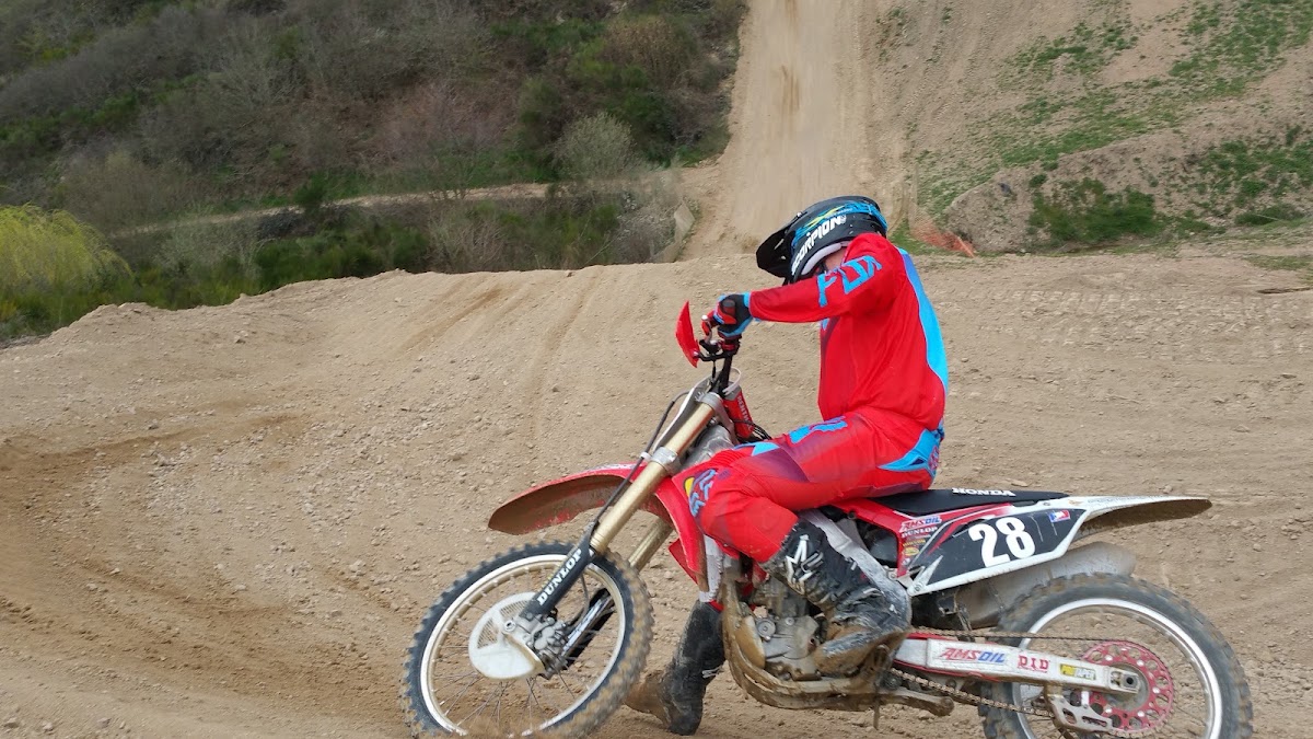 Terrain de motocross à Néris-Les-Bains — photo 1