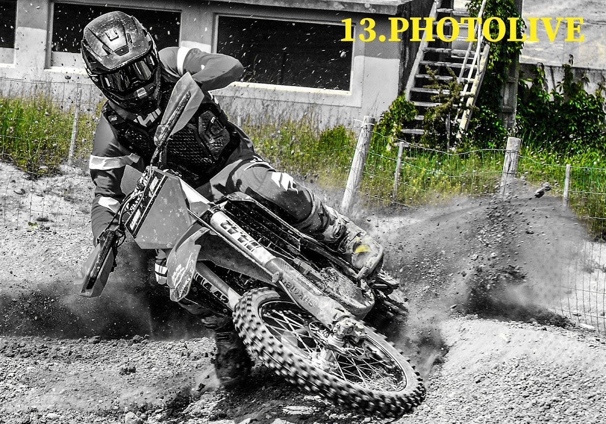 Terrain de motocross à La Fare-Les-Oliviers — photo 3