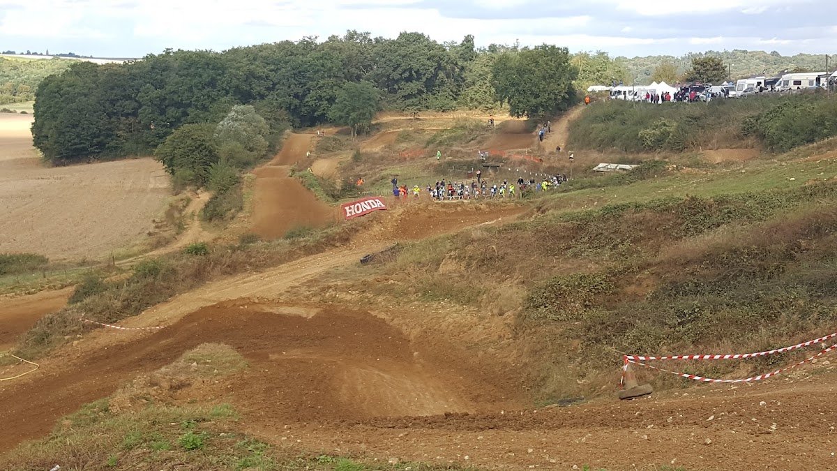 Terrain de motocross à Vincy-Manœuvre — photo 3