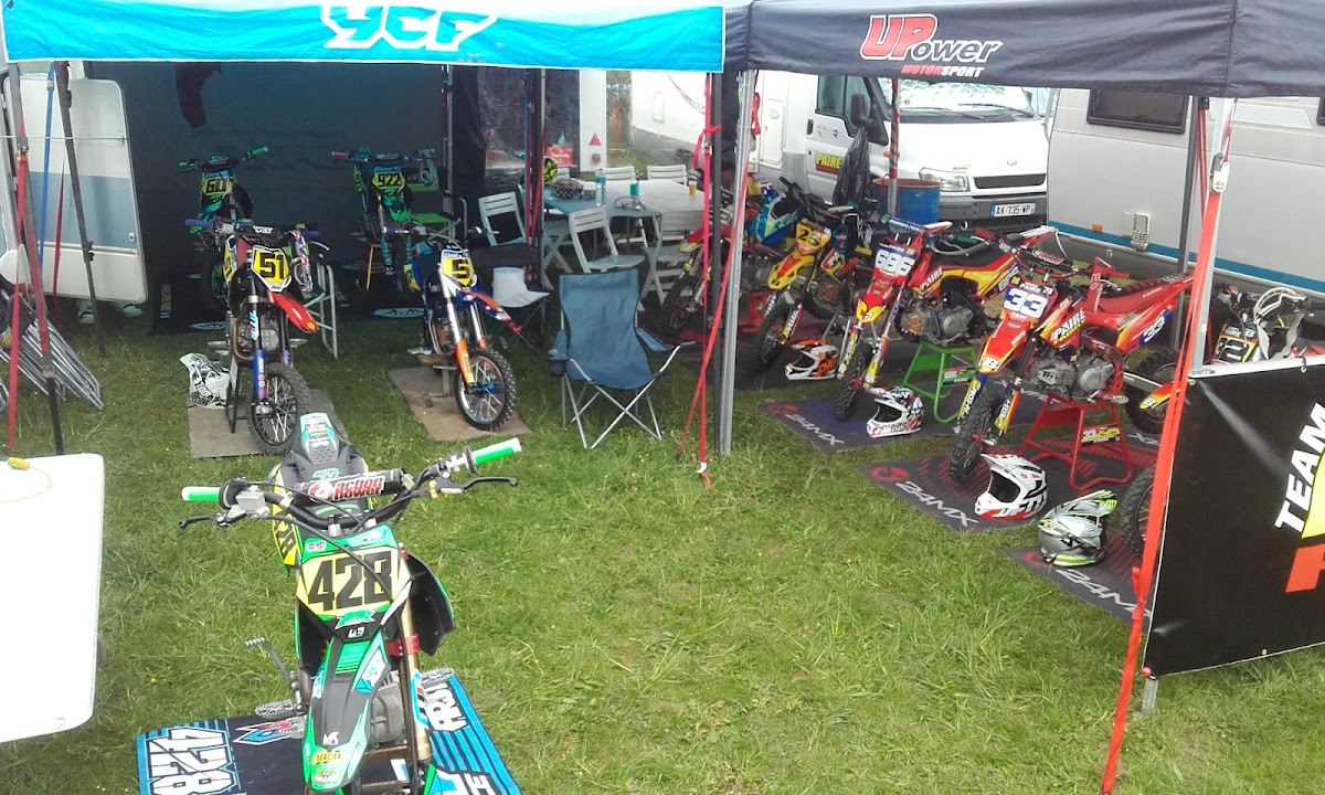 Terrain de motocross à Brienon-Sur-Armançon — photo 1
