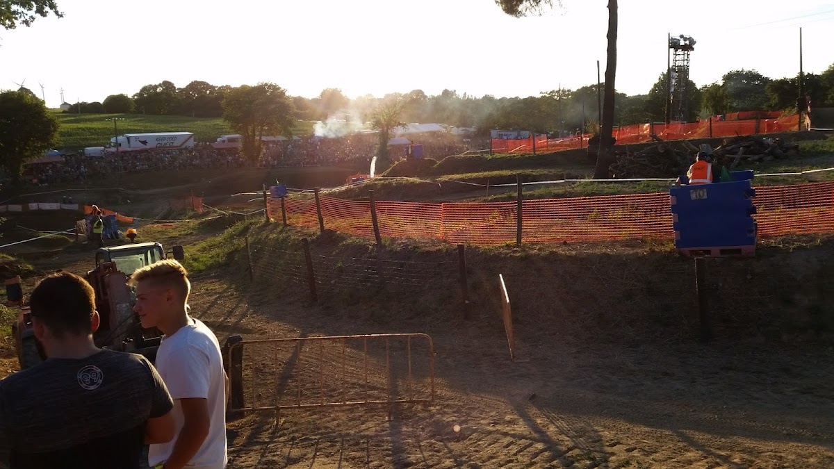 Terrain de motocross à Allaire — photo 1