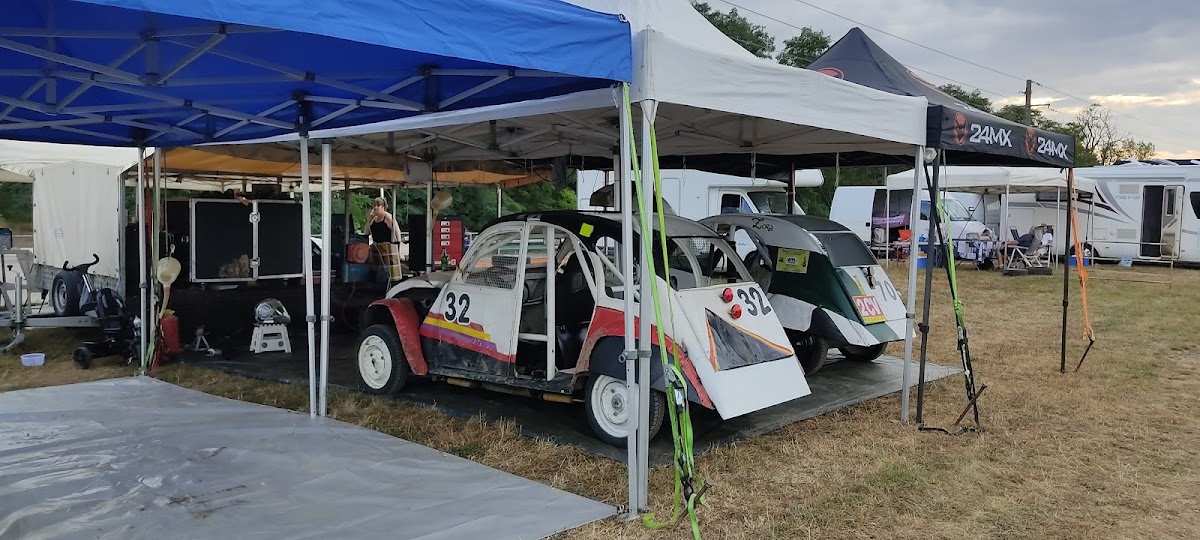Terrain de motocross à Sougy — photo 2