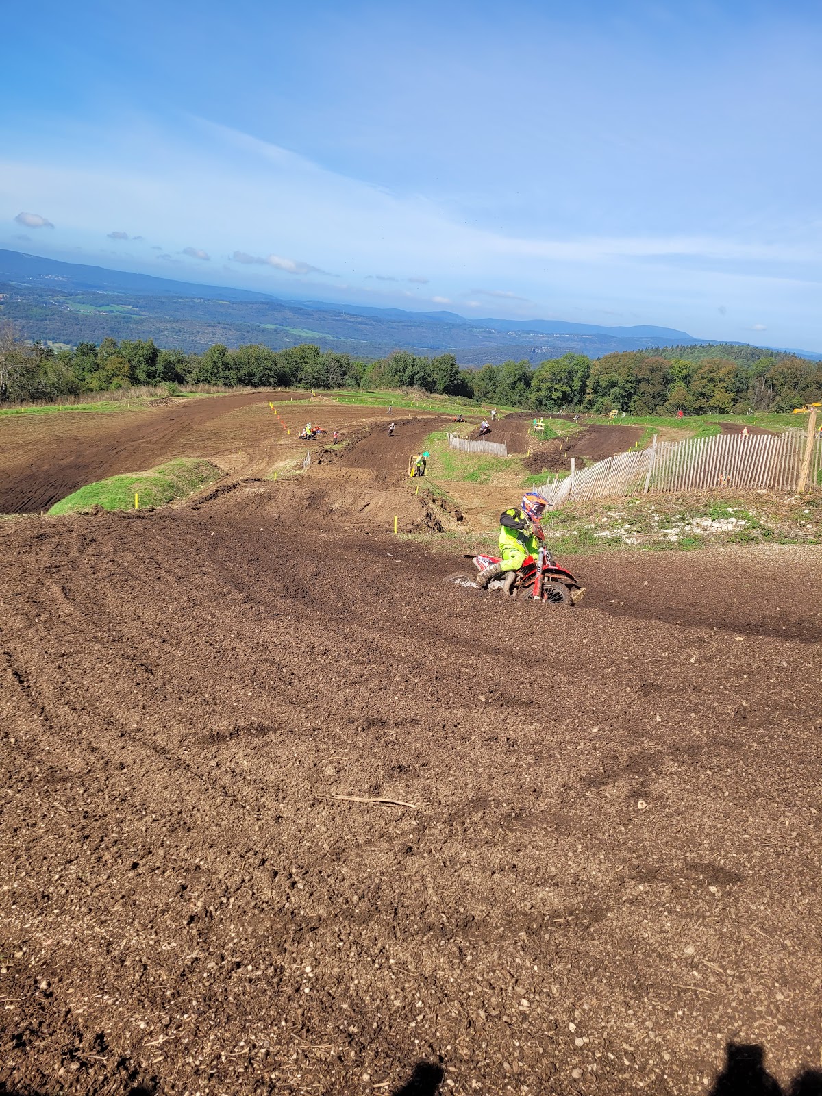 Terrain de motocross à Etables — photo 4