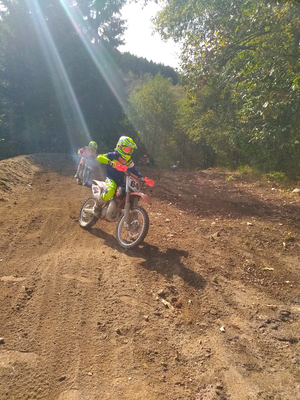 Terrain de motocross à Compreignac