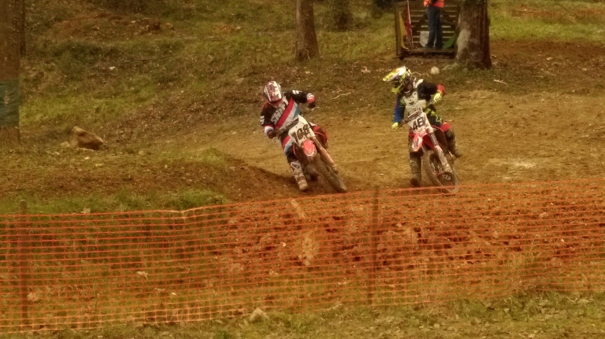 Terrain de motocross à Montgenost — photo 2