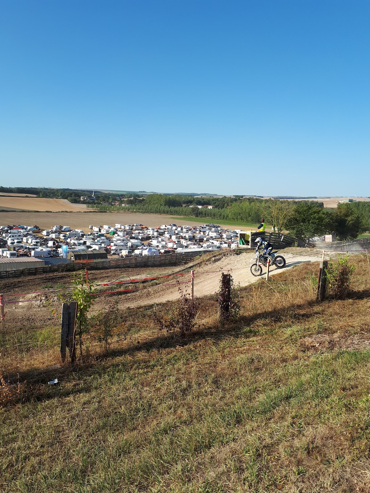 Terrain de motocross à Courdemanges
