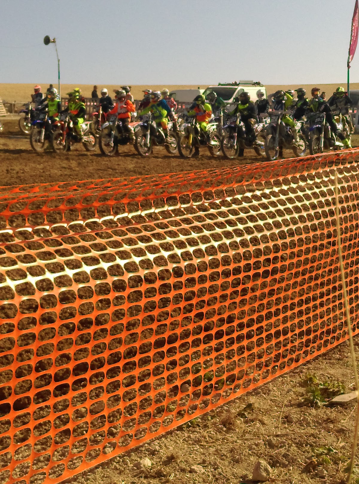 Terrain de motocross à Courdemanges — photo 1