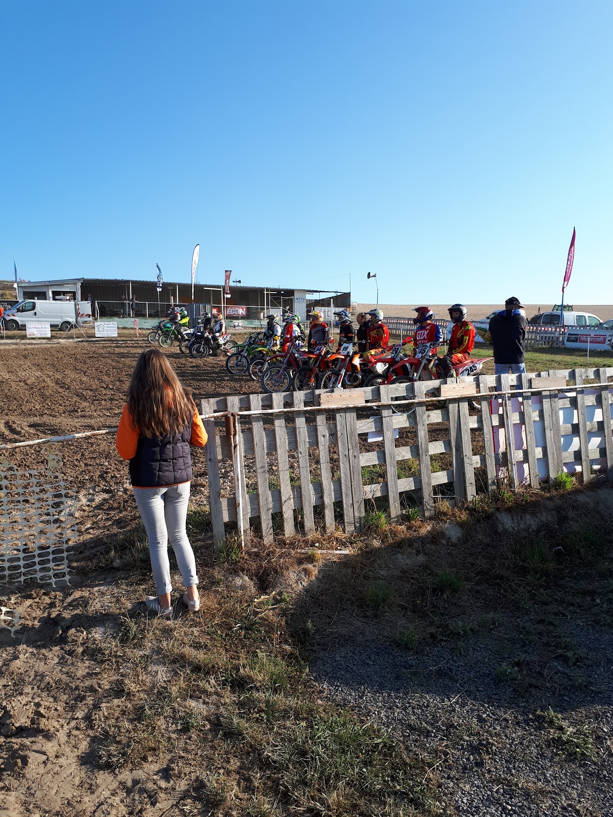 Terrain de motocross à Courdemanges — photo 2