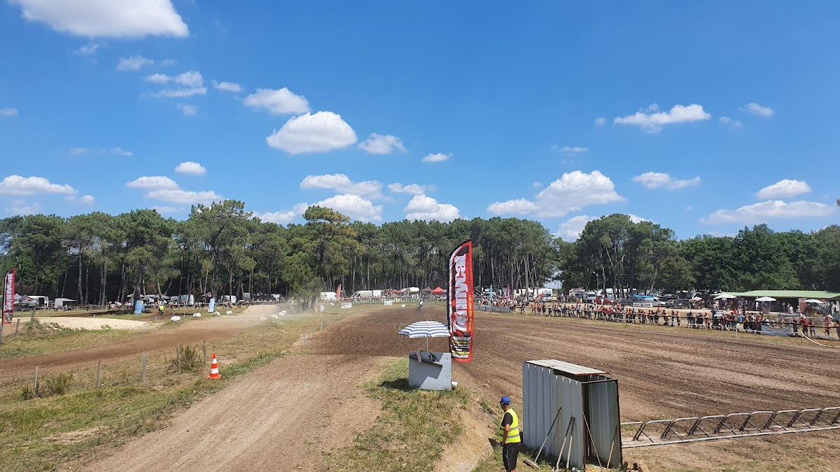Terrain de motocross à Saint-Secondin