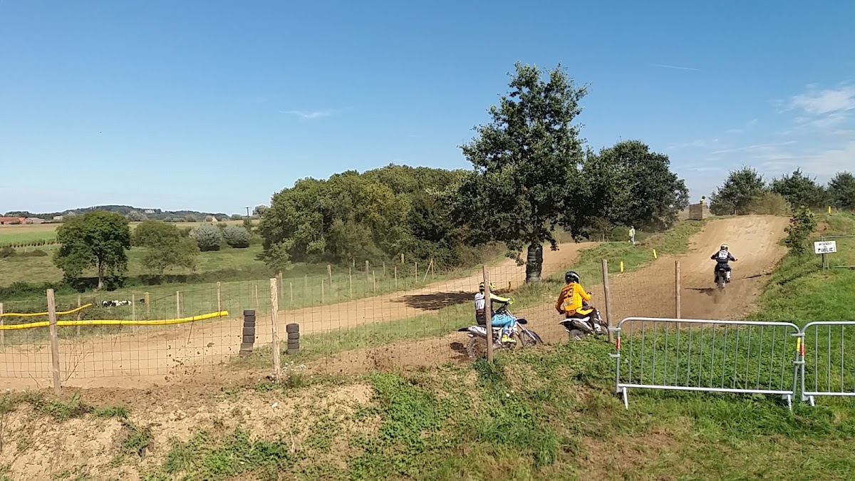 Terrain de motocross à Bailleul
