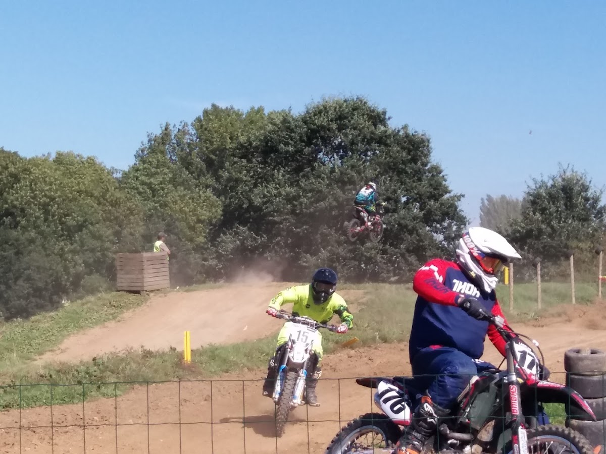 Terrain de motocross à Bailleul — photo 1