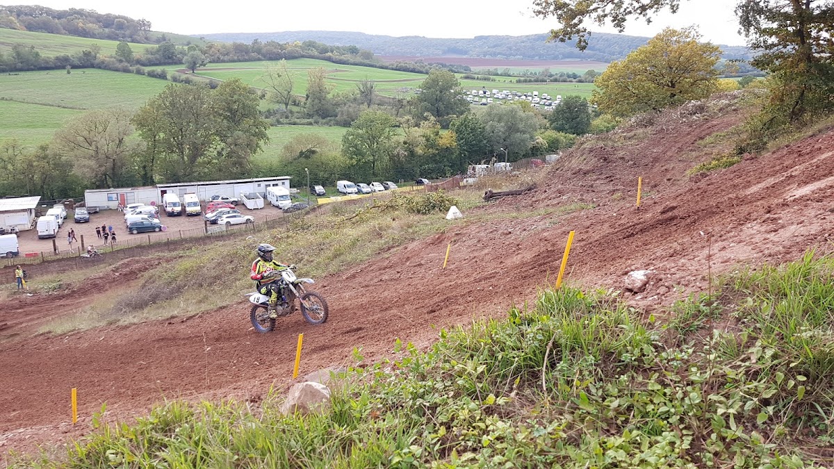 Terrain de motocross à Hombourg-Budange — photo 4