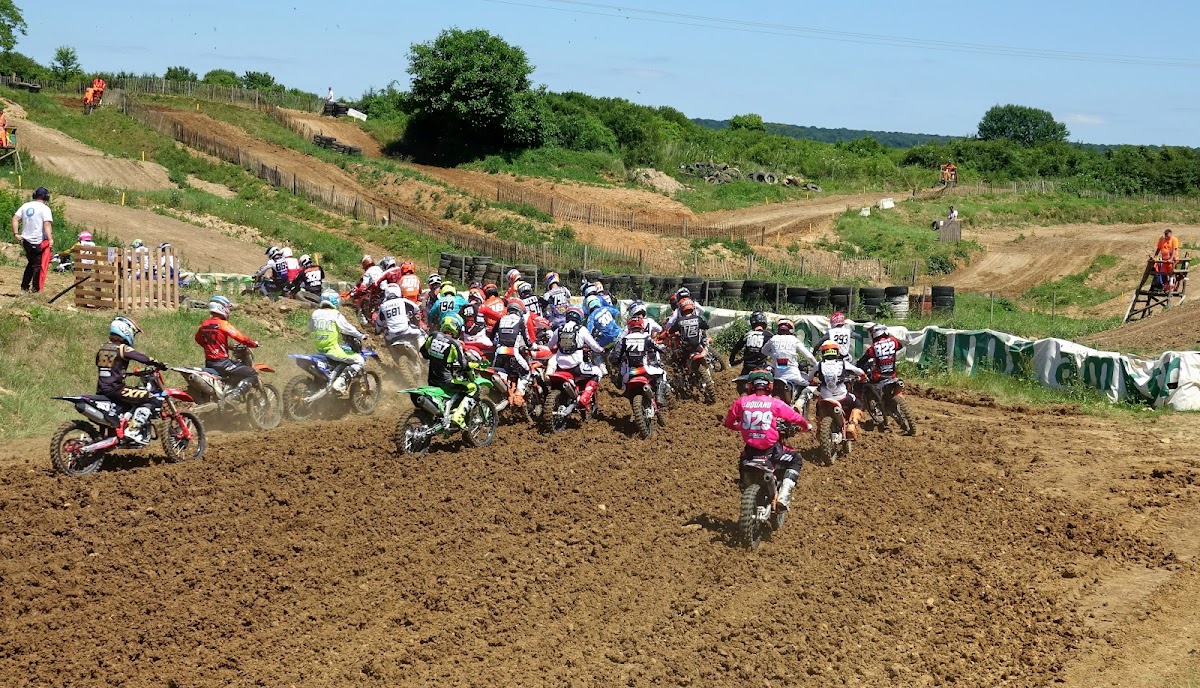 Terrain de motocross à Fublaines — photo 1