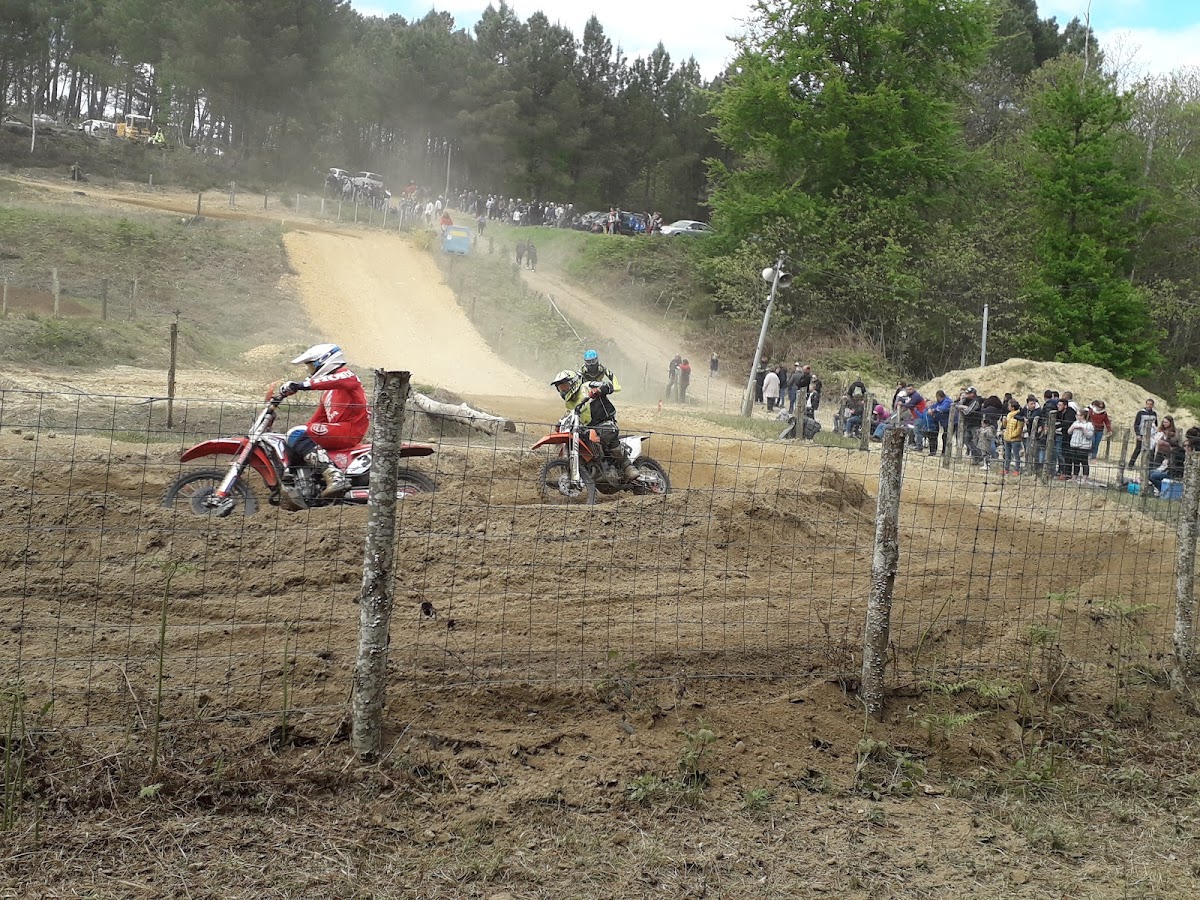 Terrain de motocross à Vaas — photo 1