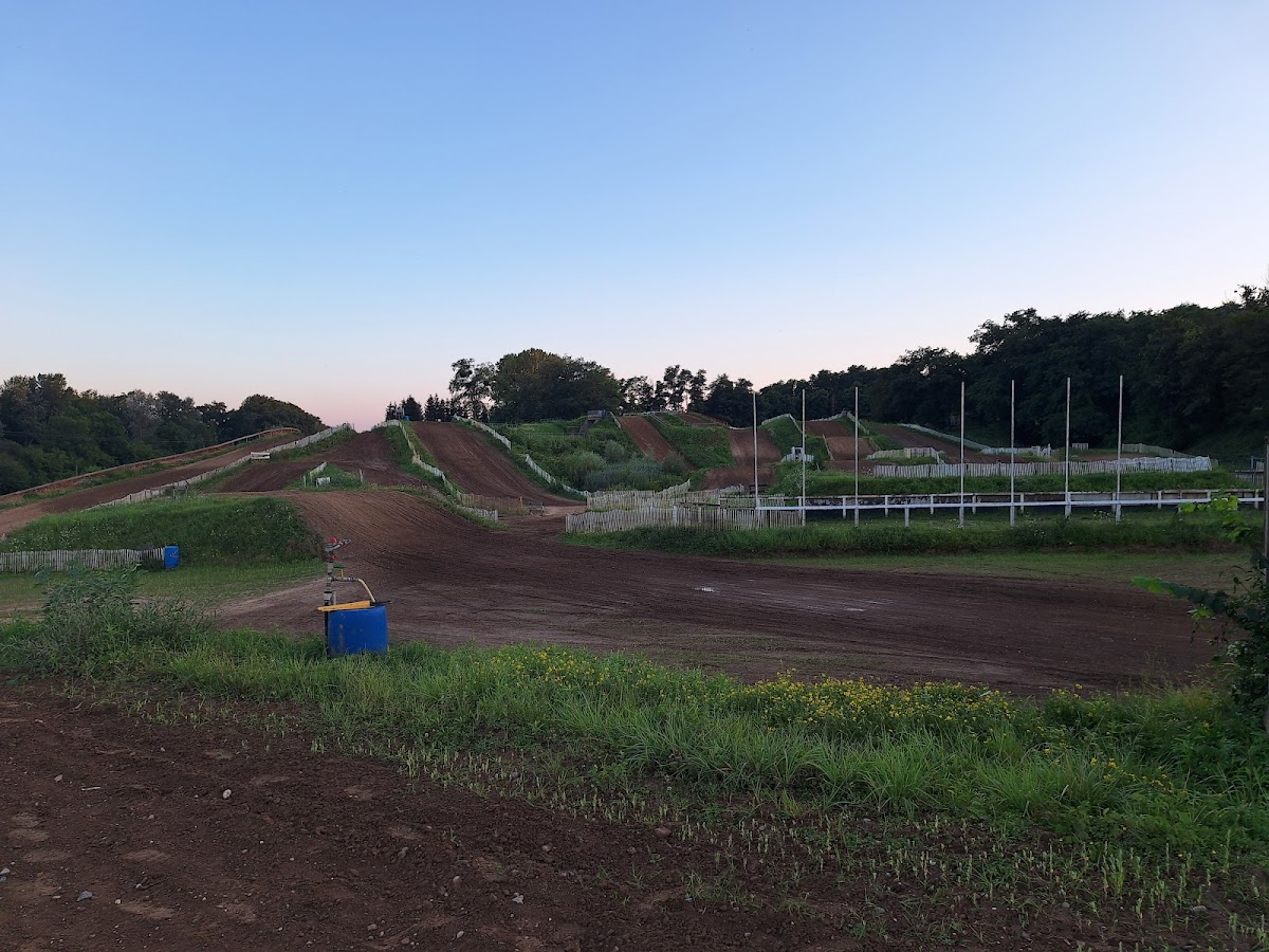 Terrain de motocross à Mothern — photo 1