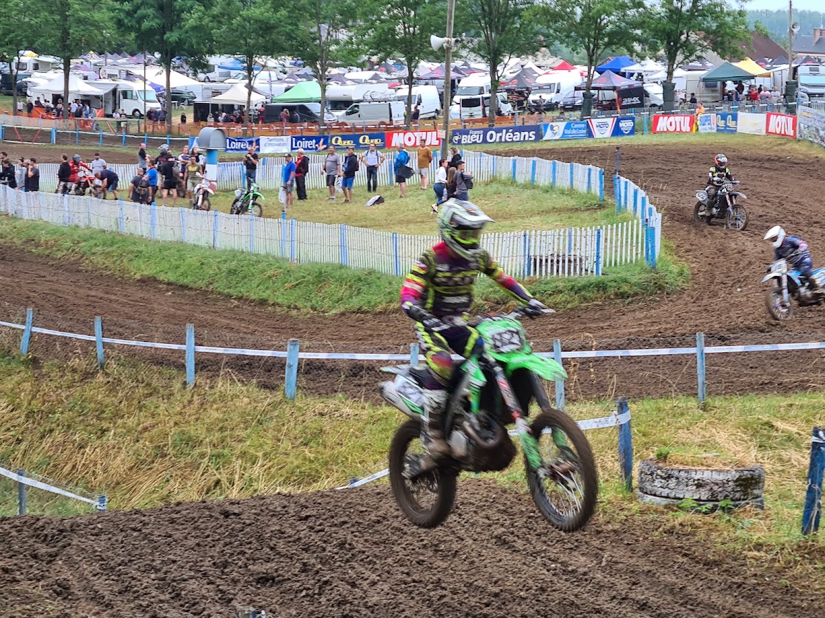 Terrain de motocross à Saint-Aignan-Le-Jaillard — photo 2