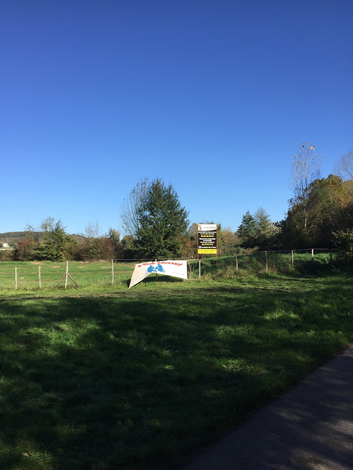 Terrain de motocross à Trélissac