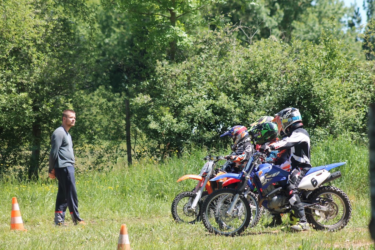 Terrain de motocross à Trélissac — photo 1