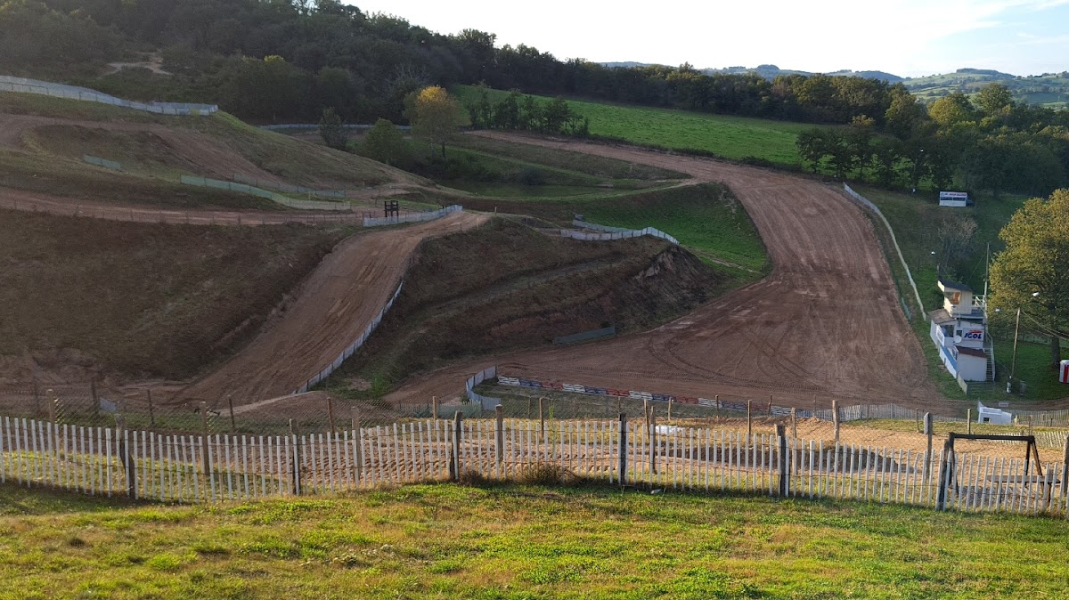 Terrain de motocross à Sainte-Radegonde