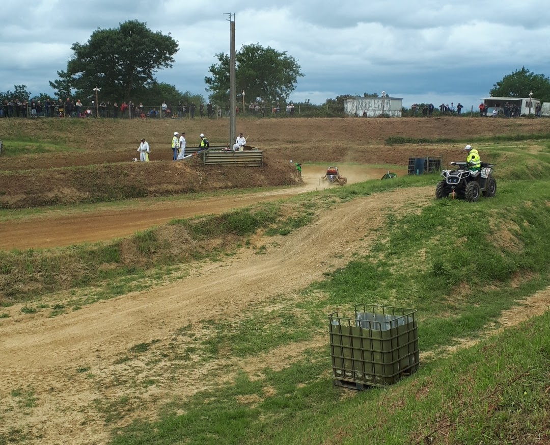 Terrain de motocross à Andrezé — photo 3