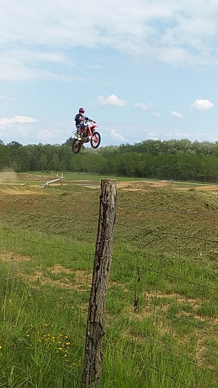 Terrain de motocross à Port-Sur-Saône — photo 3