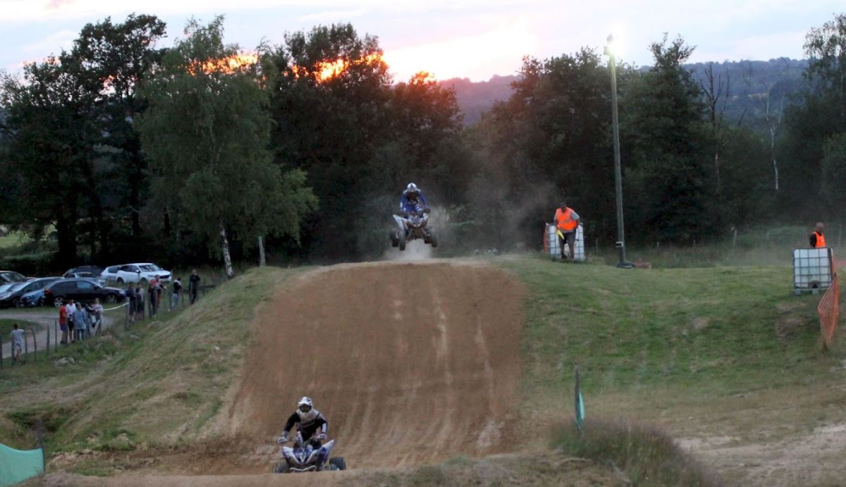 Terrain de motocross à Bessines-Sur-Gartempe — photo 1