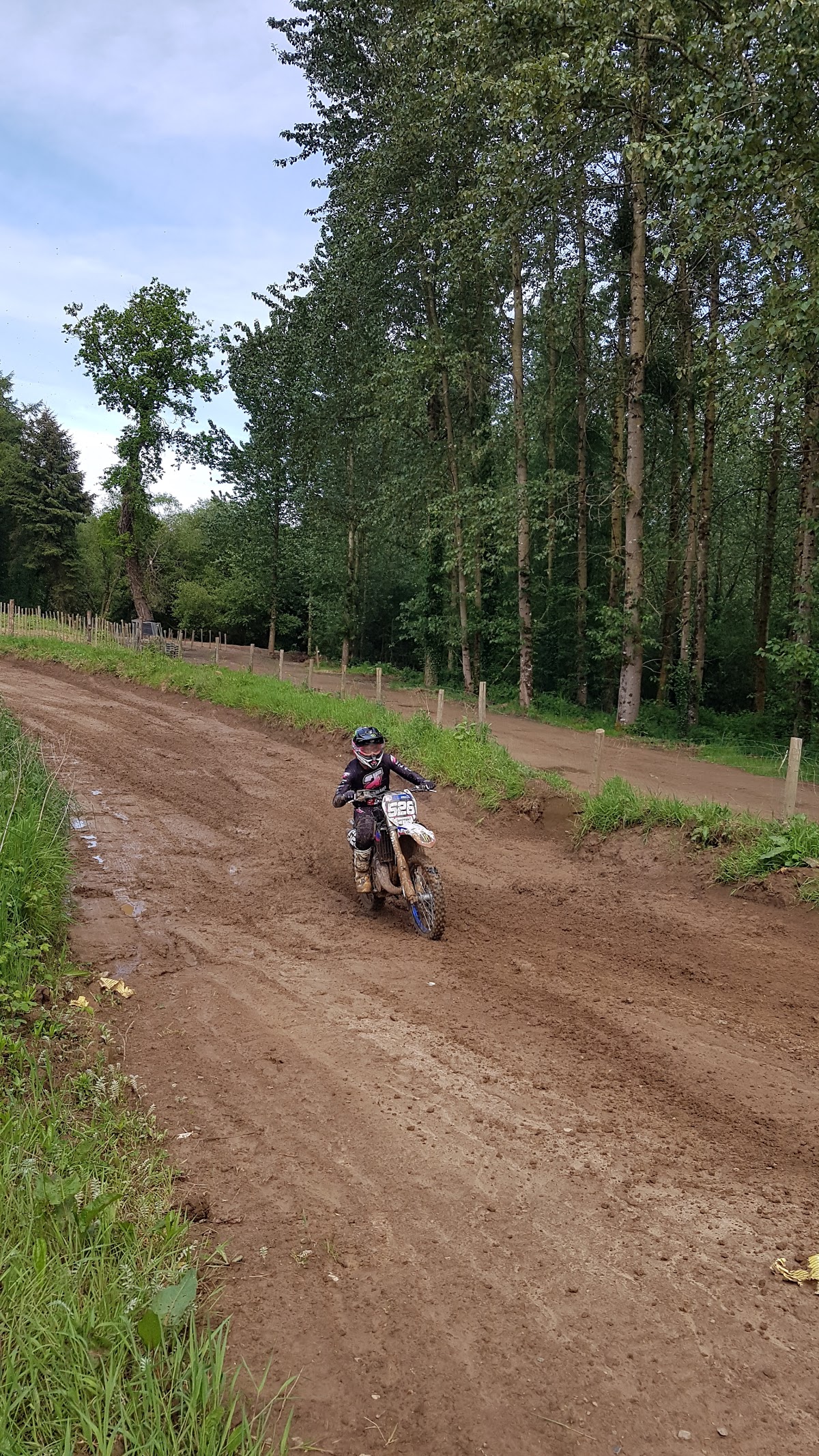 Terrain de motocross à Saint-Carreuc
