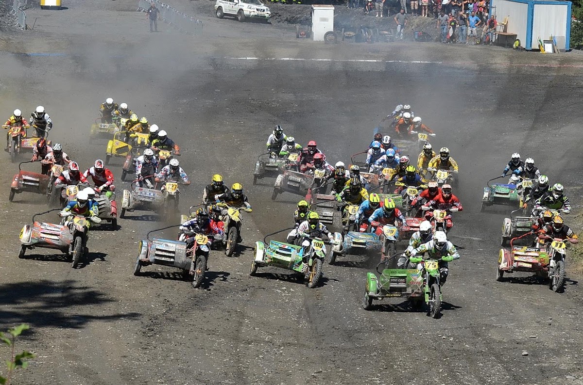 Terrain de motocross à Le Bourg-D'Oisans — photo 4