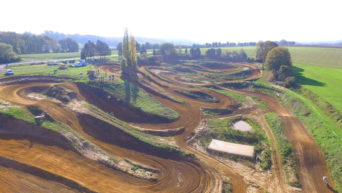 Terrain de motocross à Crisolles — photo 4