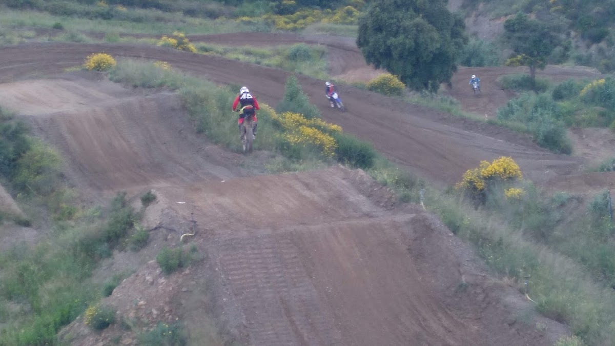 Terrain de motocross à Corbère-les-Cabanes — photo 1