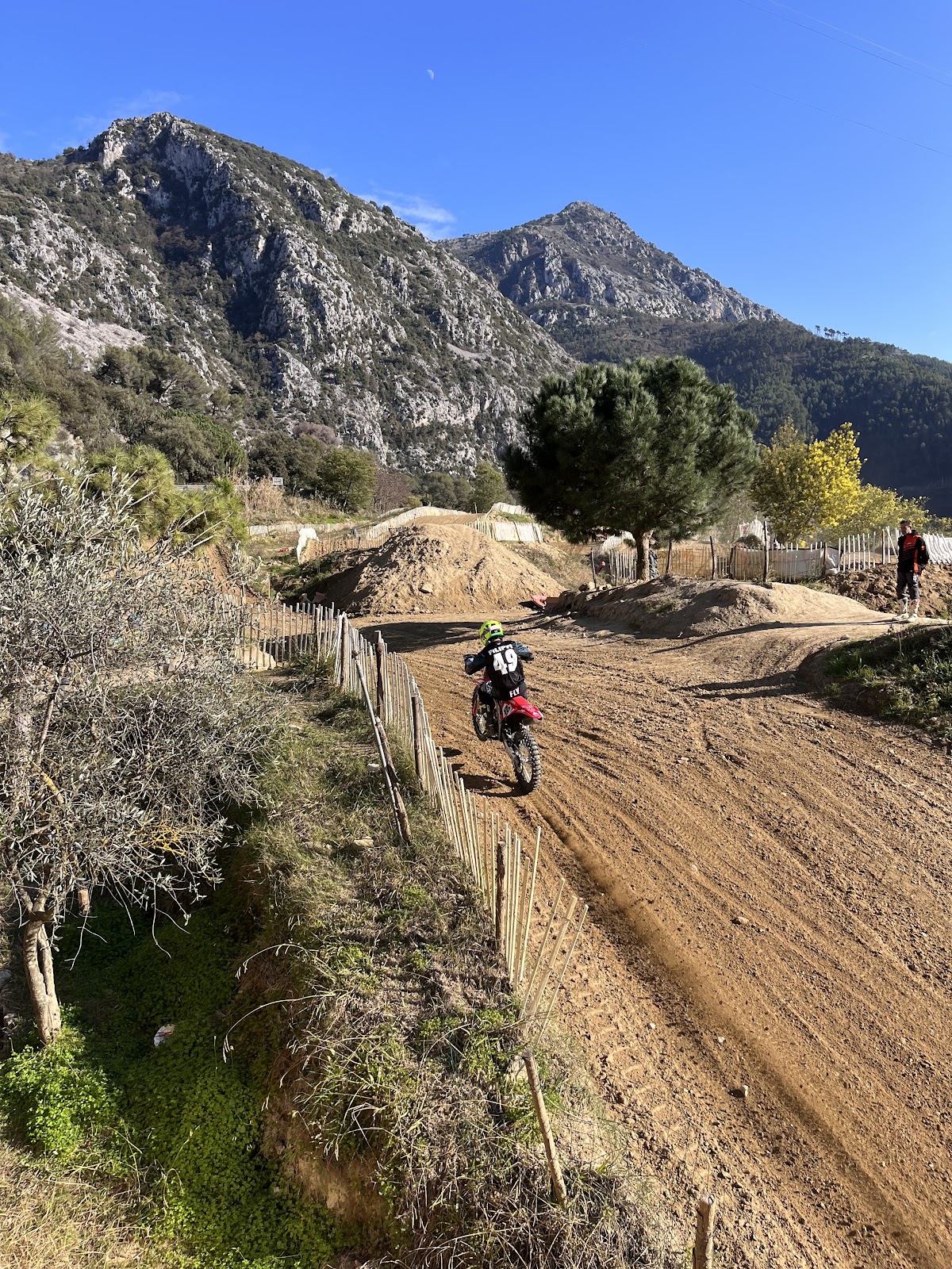 Terrain de motocross à Menton — photo 3