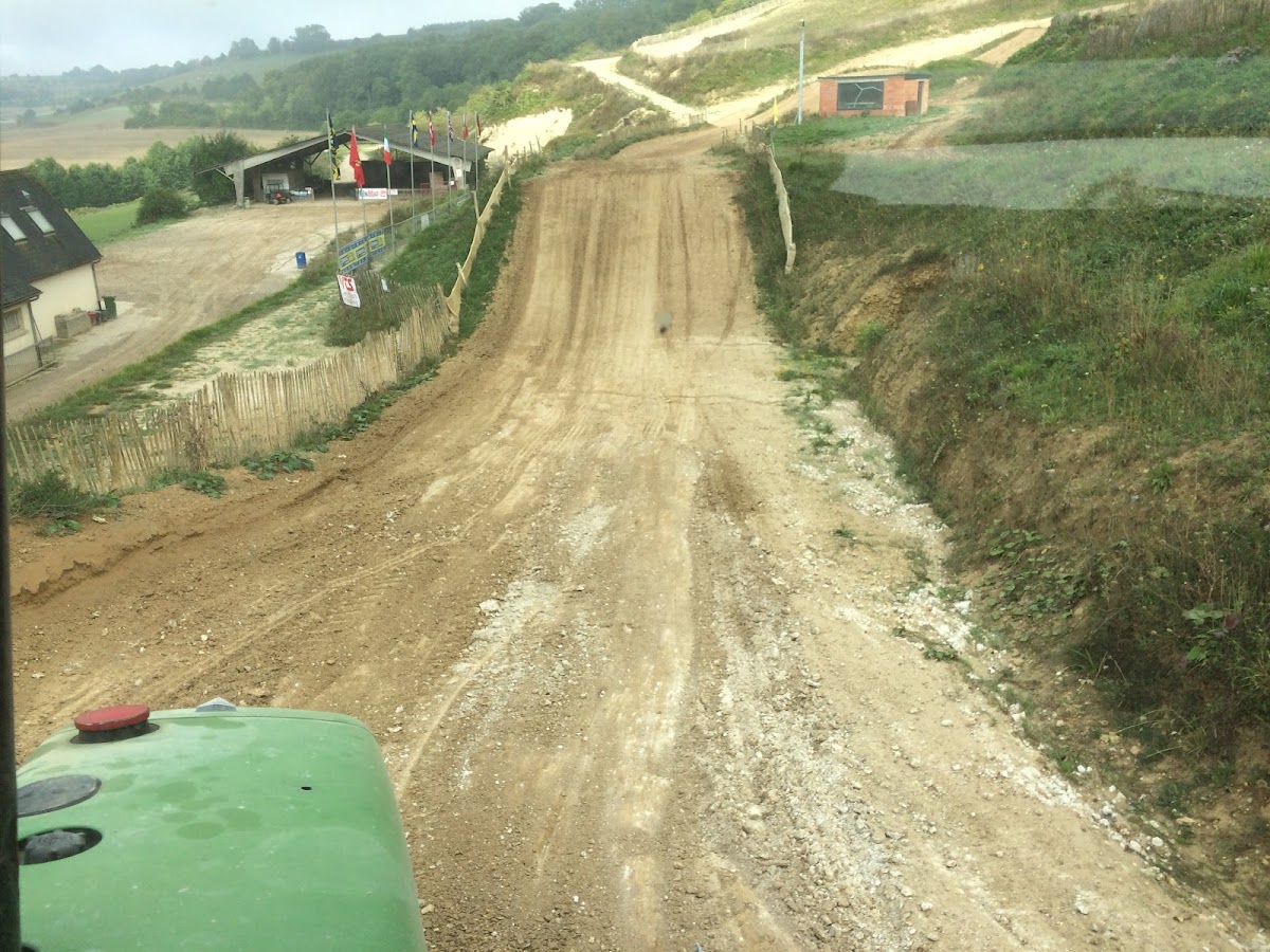 Terrain de motocross à Londinières — photo 2