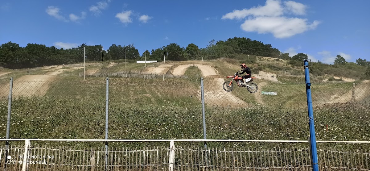 Terrain de motocross à Gaillac-Toulza — photo 2