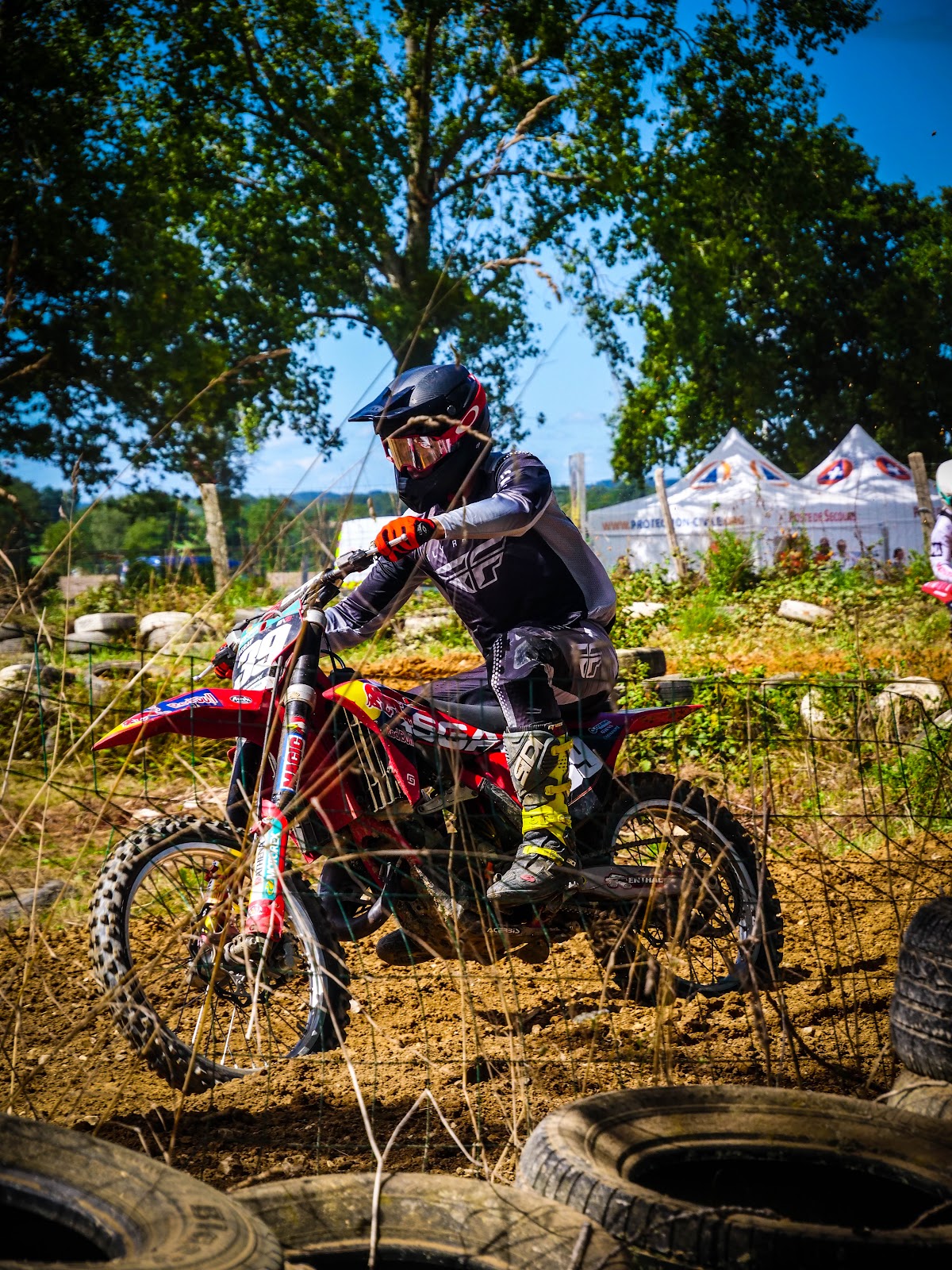 Terrain de motocross à Conquereuil — photo 3