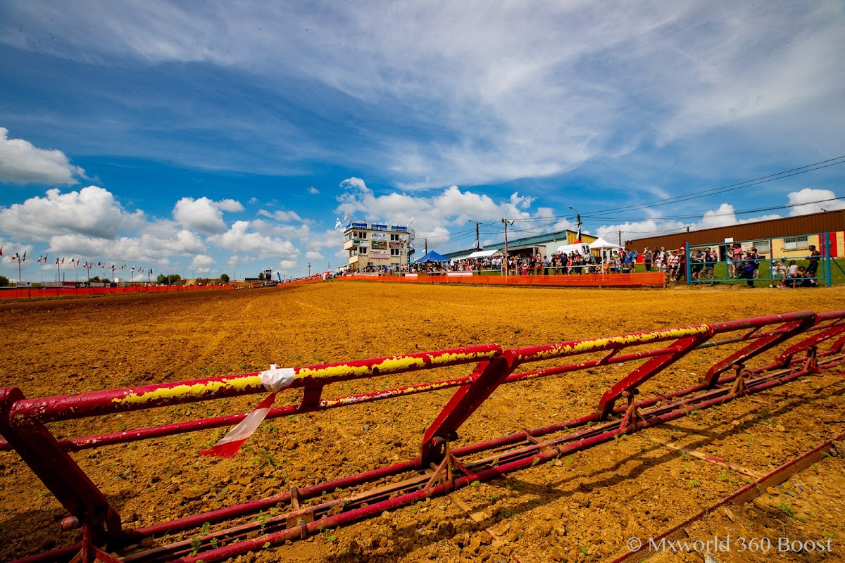 Terrain de motocross à Plomion