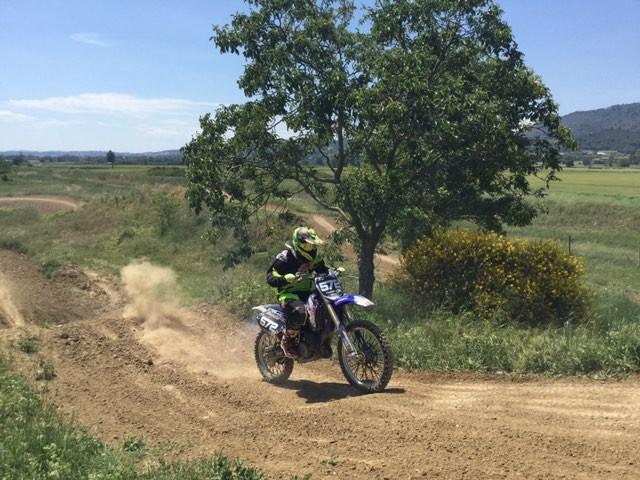 Terrain de motocross à Volx — photo 3