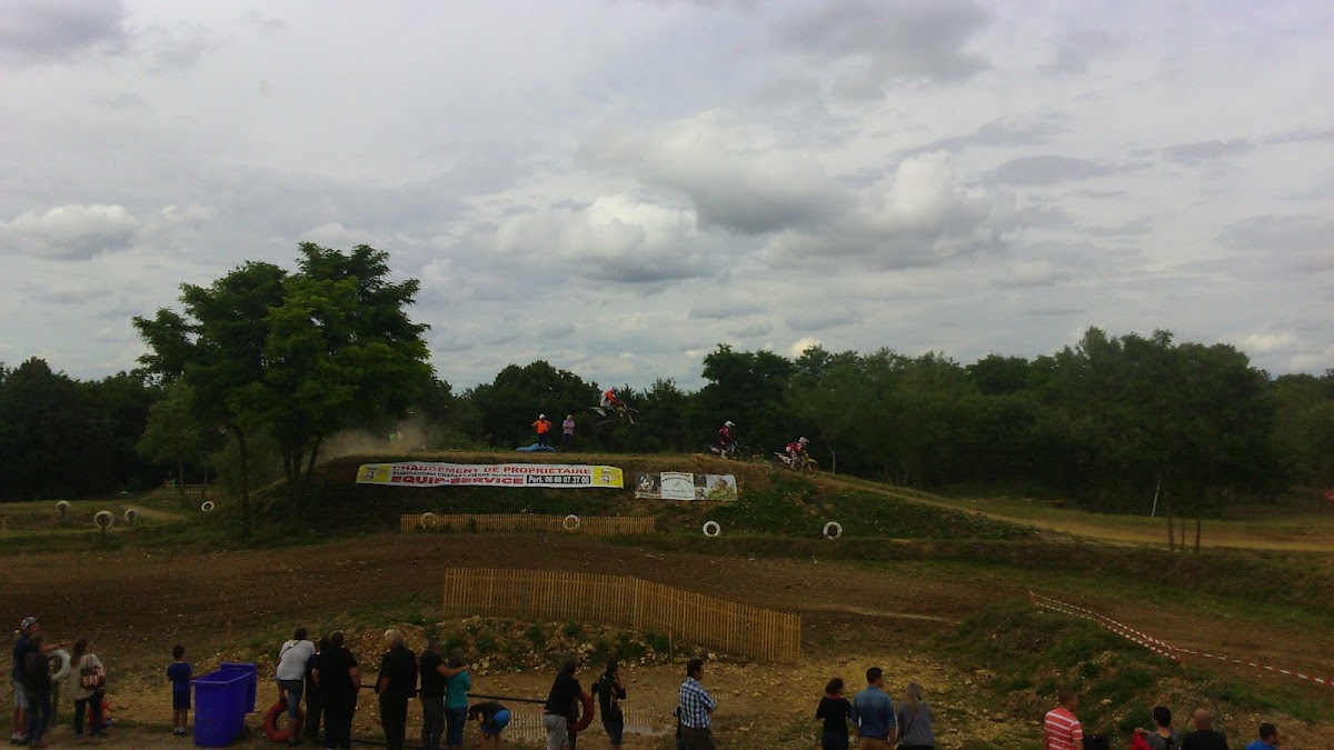 Terrain de motocross à Télégraphe — photo 2