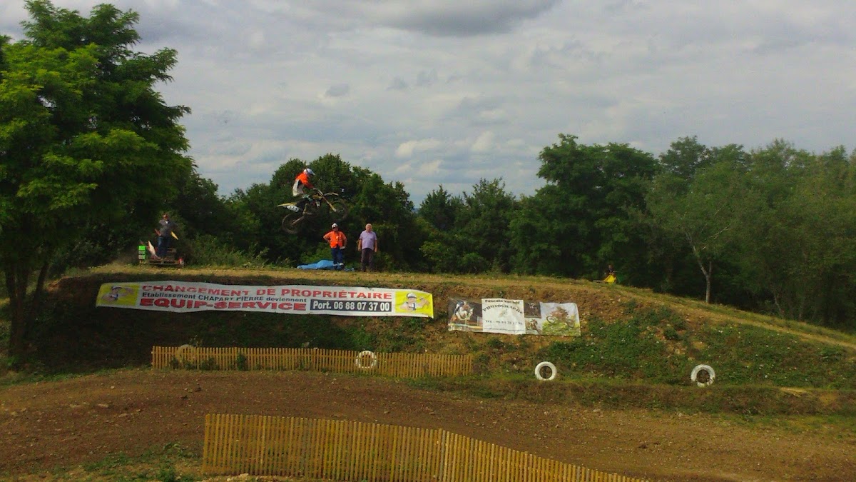 Terrain de motocross à Télégraphe — photo 4