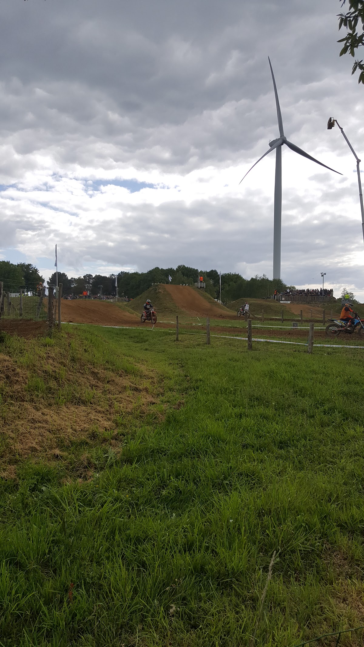 Terrain de motocross à Sévérac — photo 2
