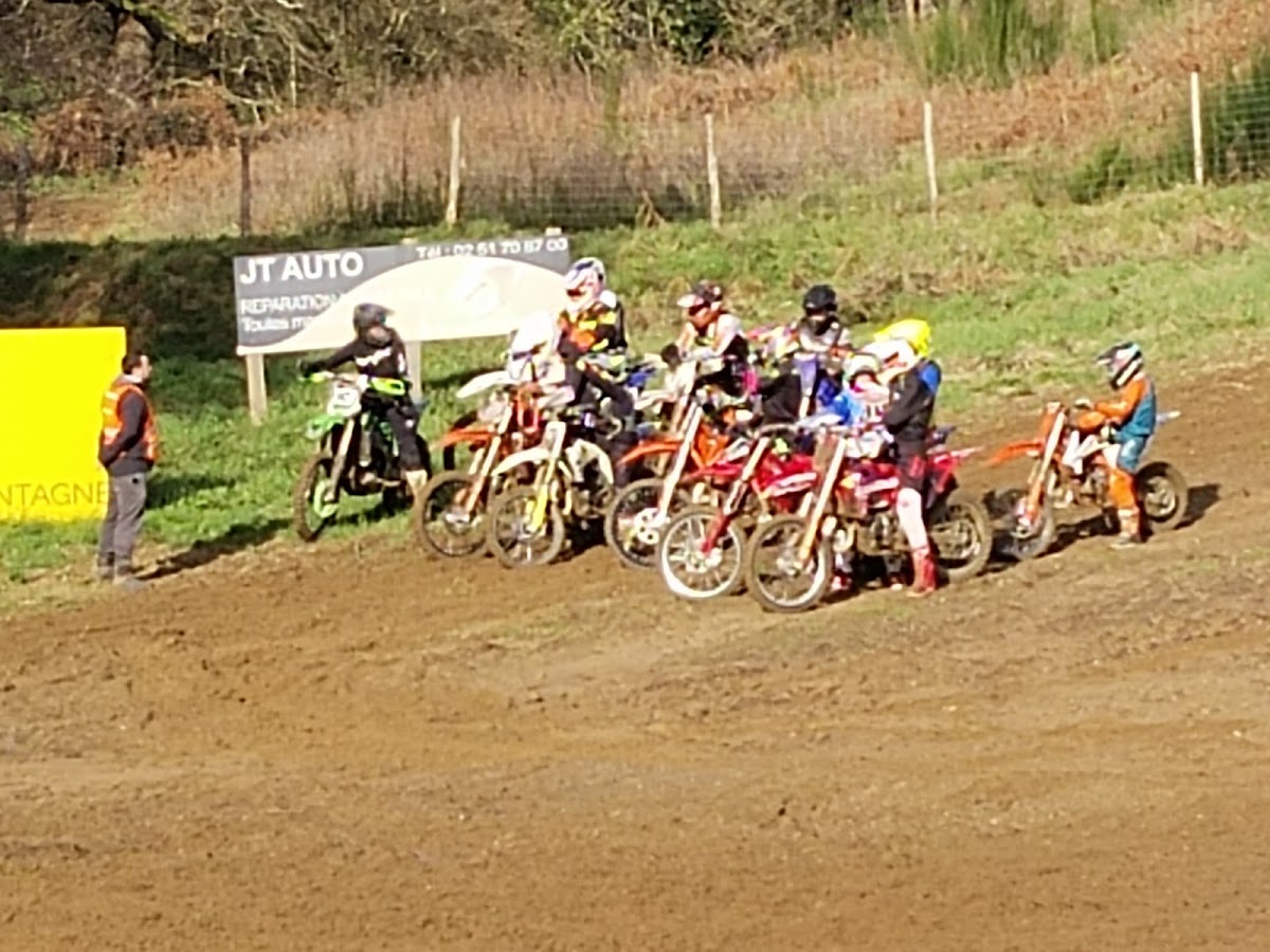 Terrain de motocross à Vue — photo 3
