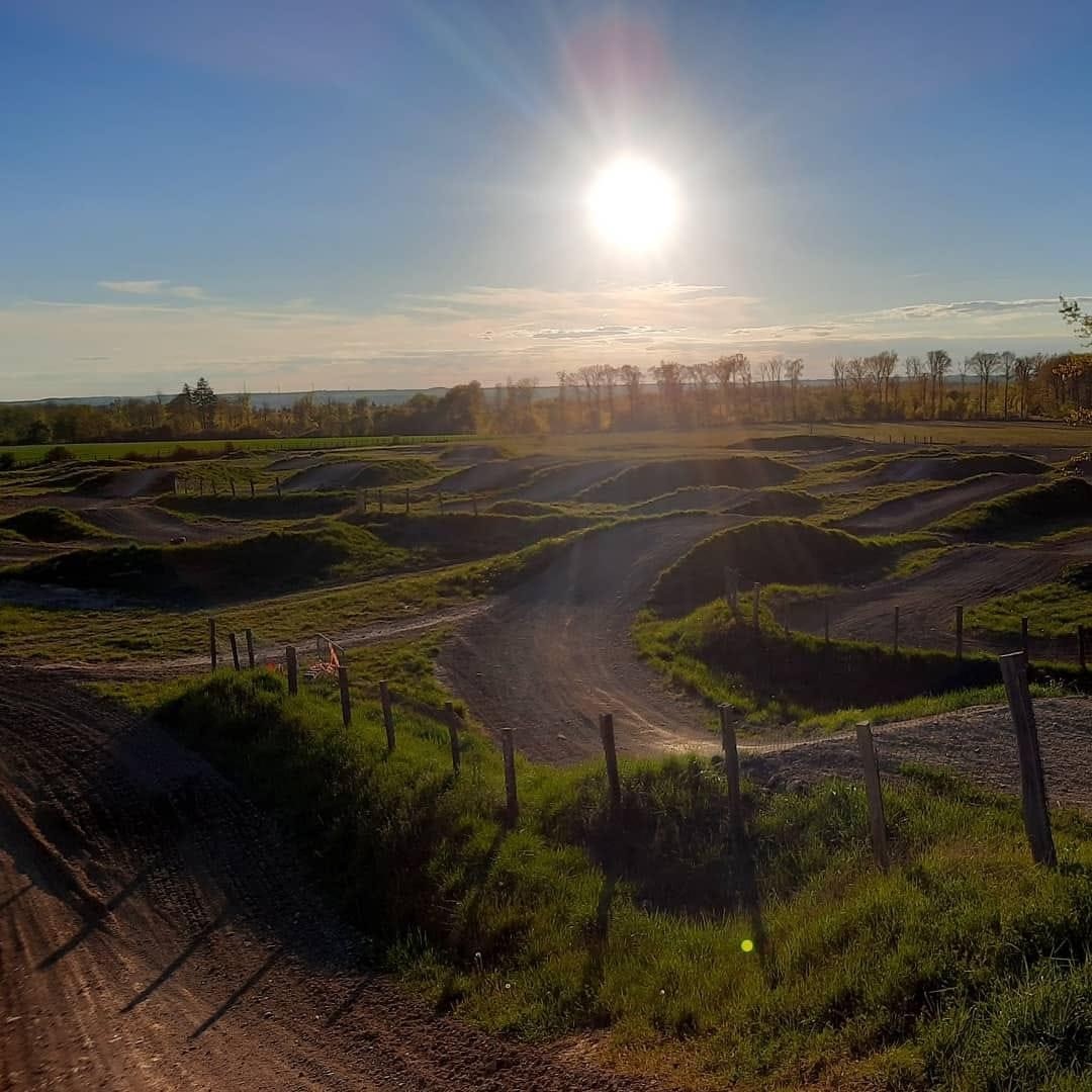 Terrain de motocross à Montbronn — photo 1