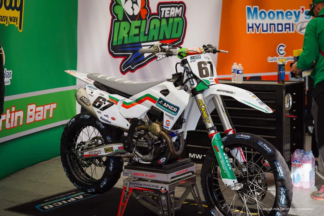 Terrain de motocross à Ernée — photo 1