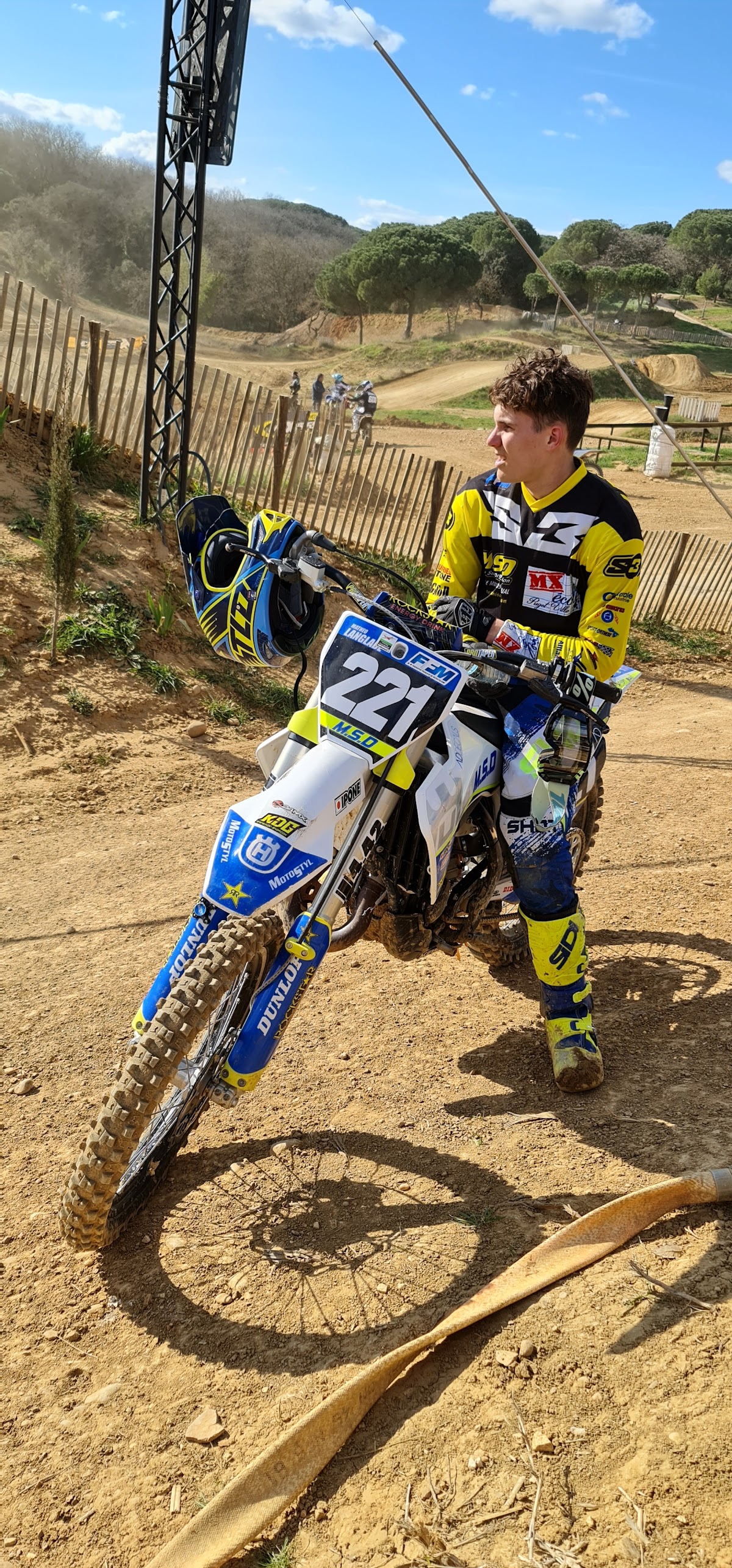 Terrain de motocross à Saint Christol d'Albion — photo 2