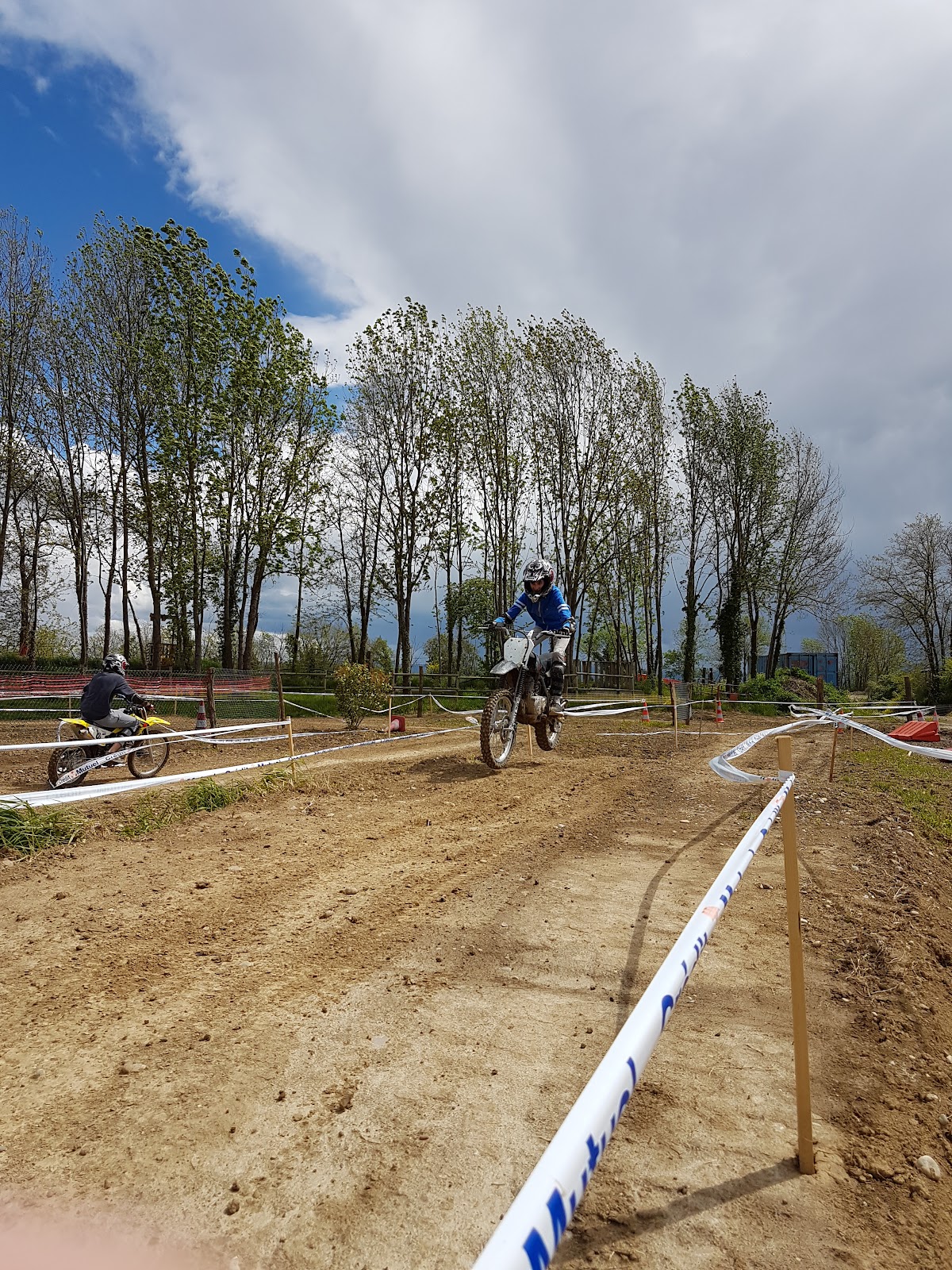 Terrain de motocross à Bartenheim — photo 4